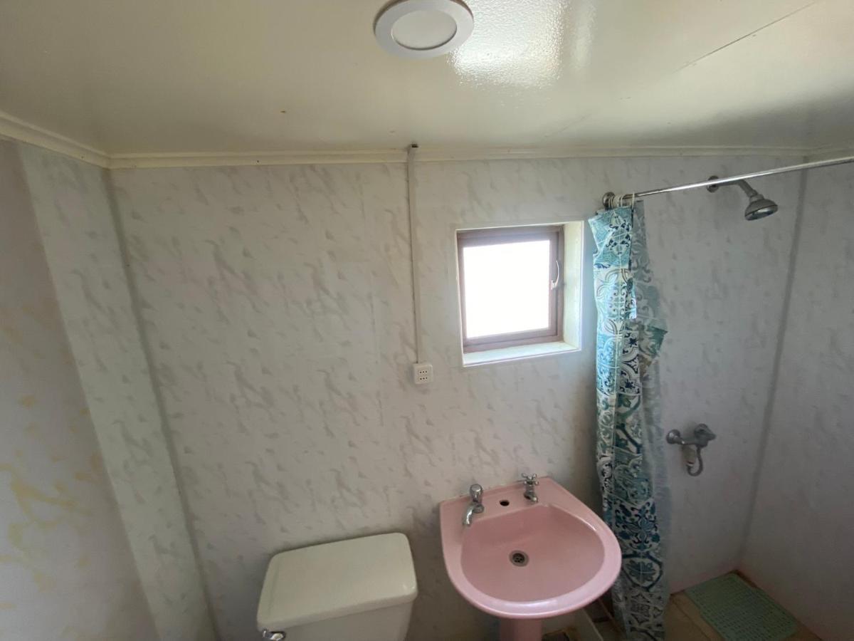 World'S End Hostal 푸에르토나탈레스 외부 사진
