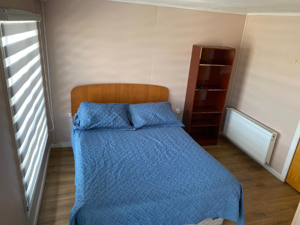 World'S End Hostal 푸에르토나탈레스 외부 사진
