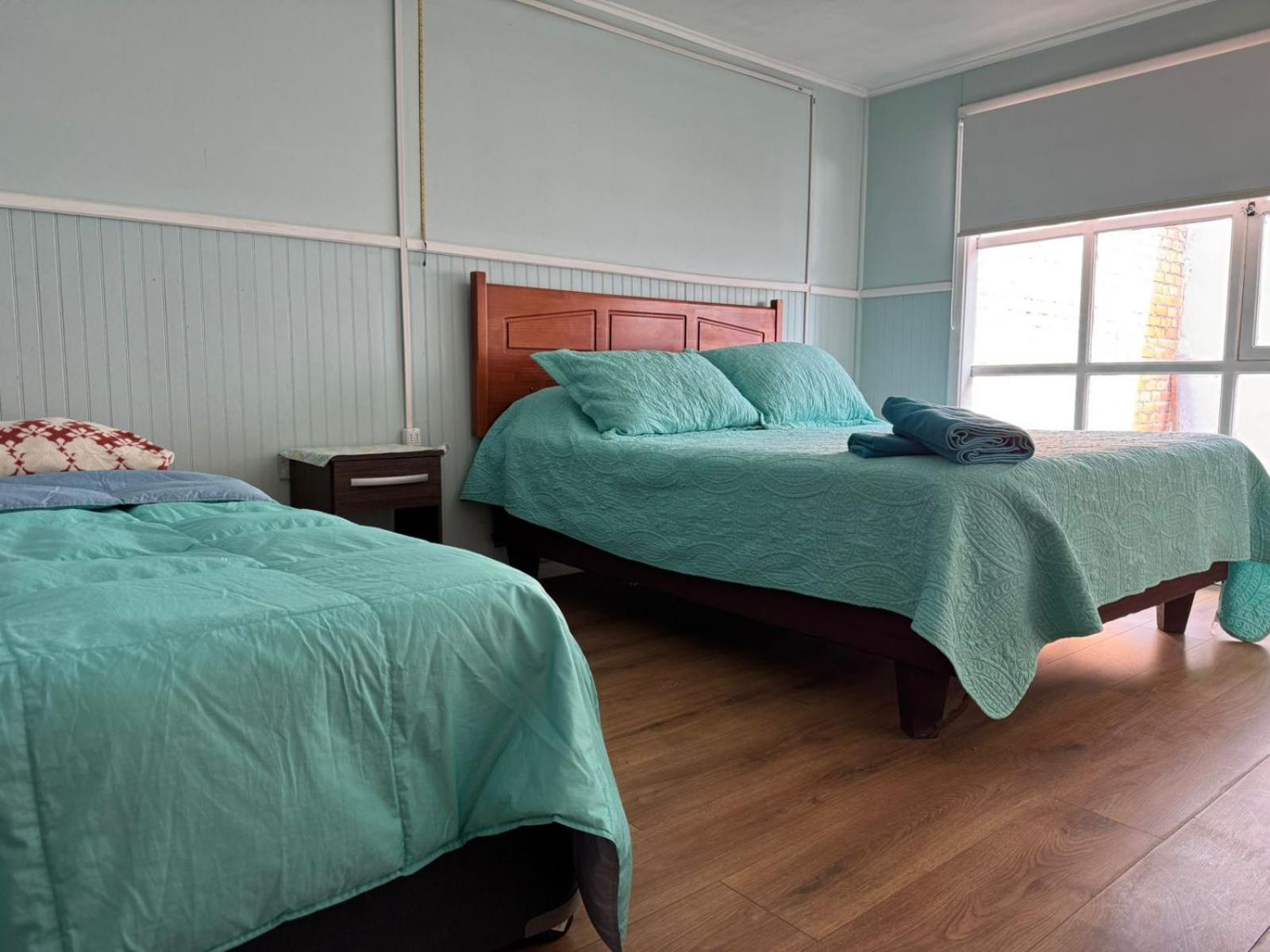 World'S End Hostal 푸에르토나탈레스 외부 사진